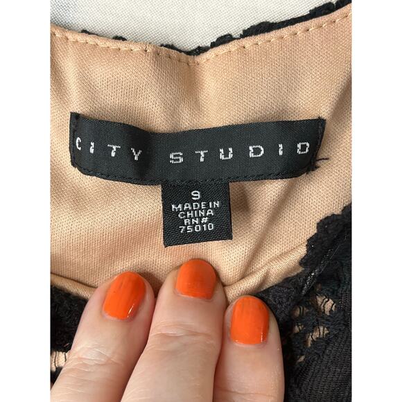 City Studio Juniors lace fit and flare dress, black/peach, size 9, NWT - Picture 2 of 10